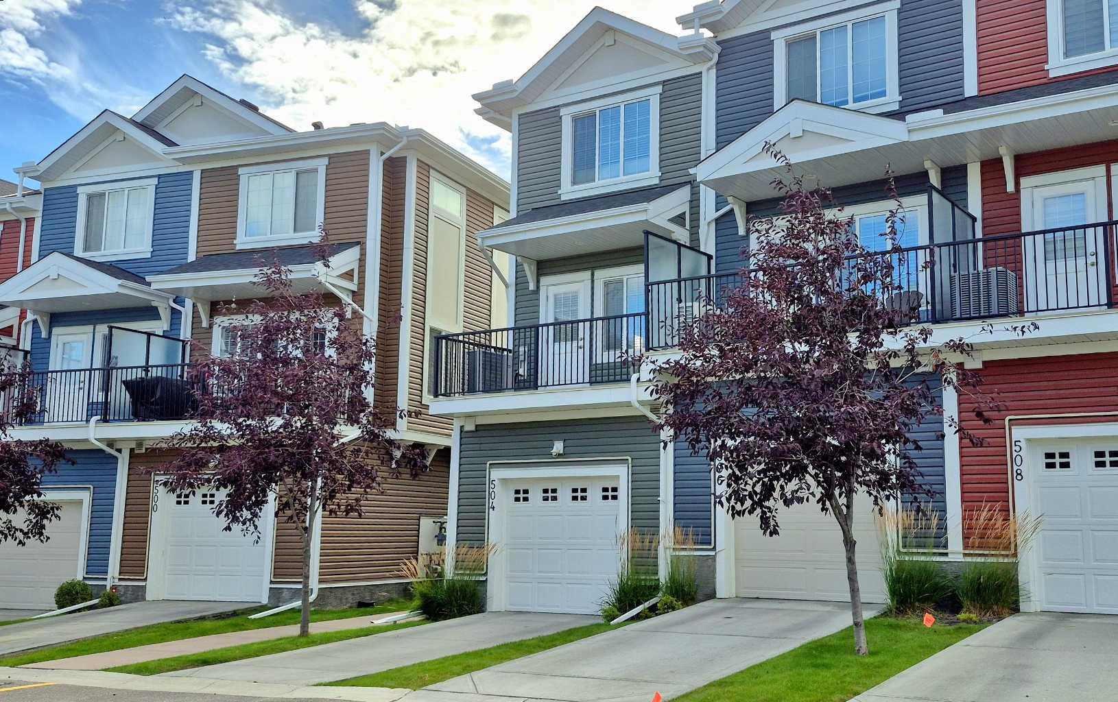 504 NOLAN HILL Boulevard NW, T3R 0Y1