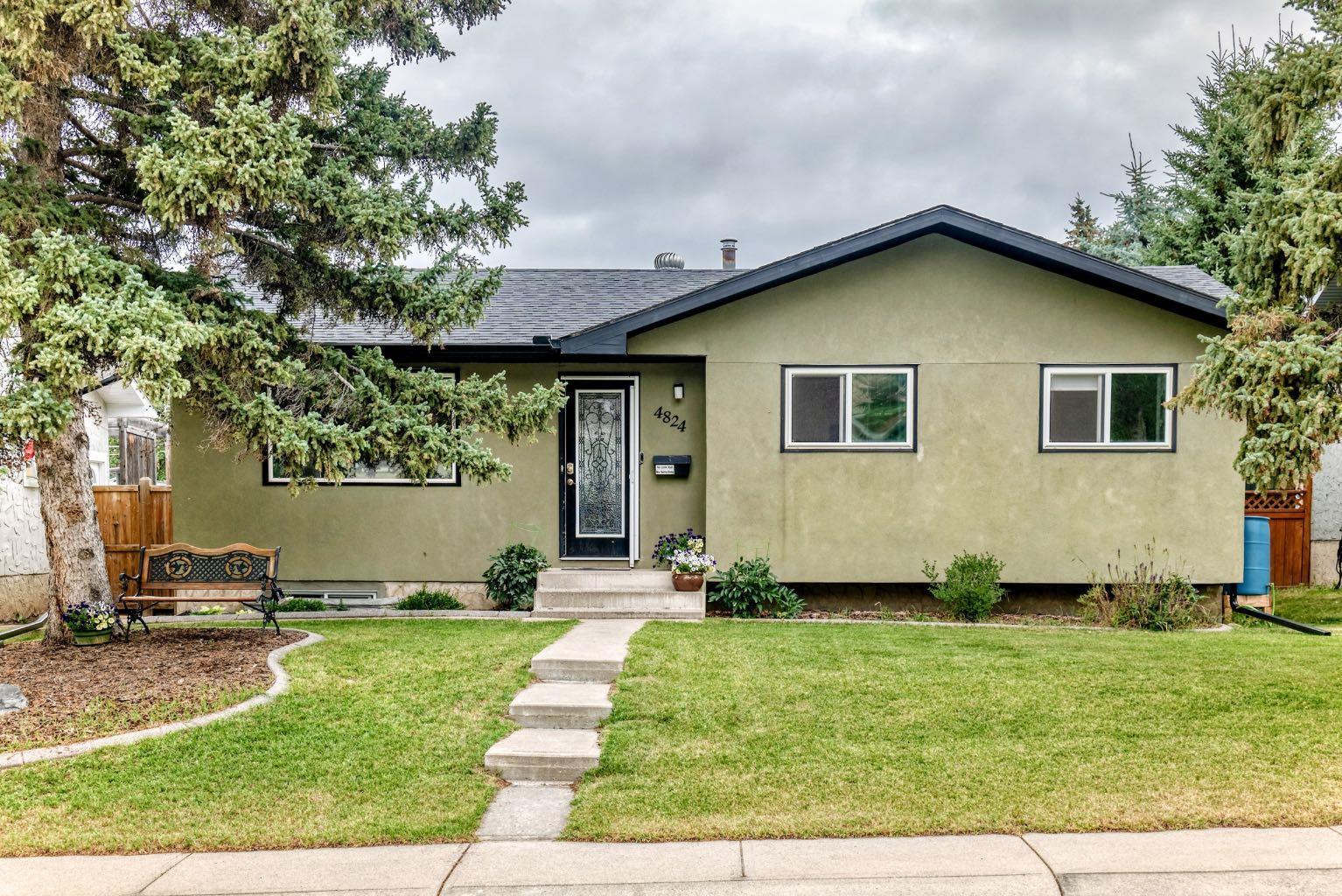 4824 41 Avenue SW, T3E 1H1