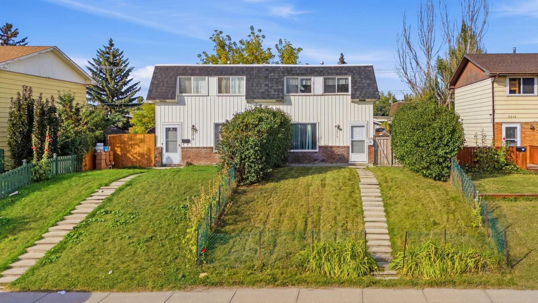 3012 Dover Crescent SE, T2B 1V2
