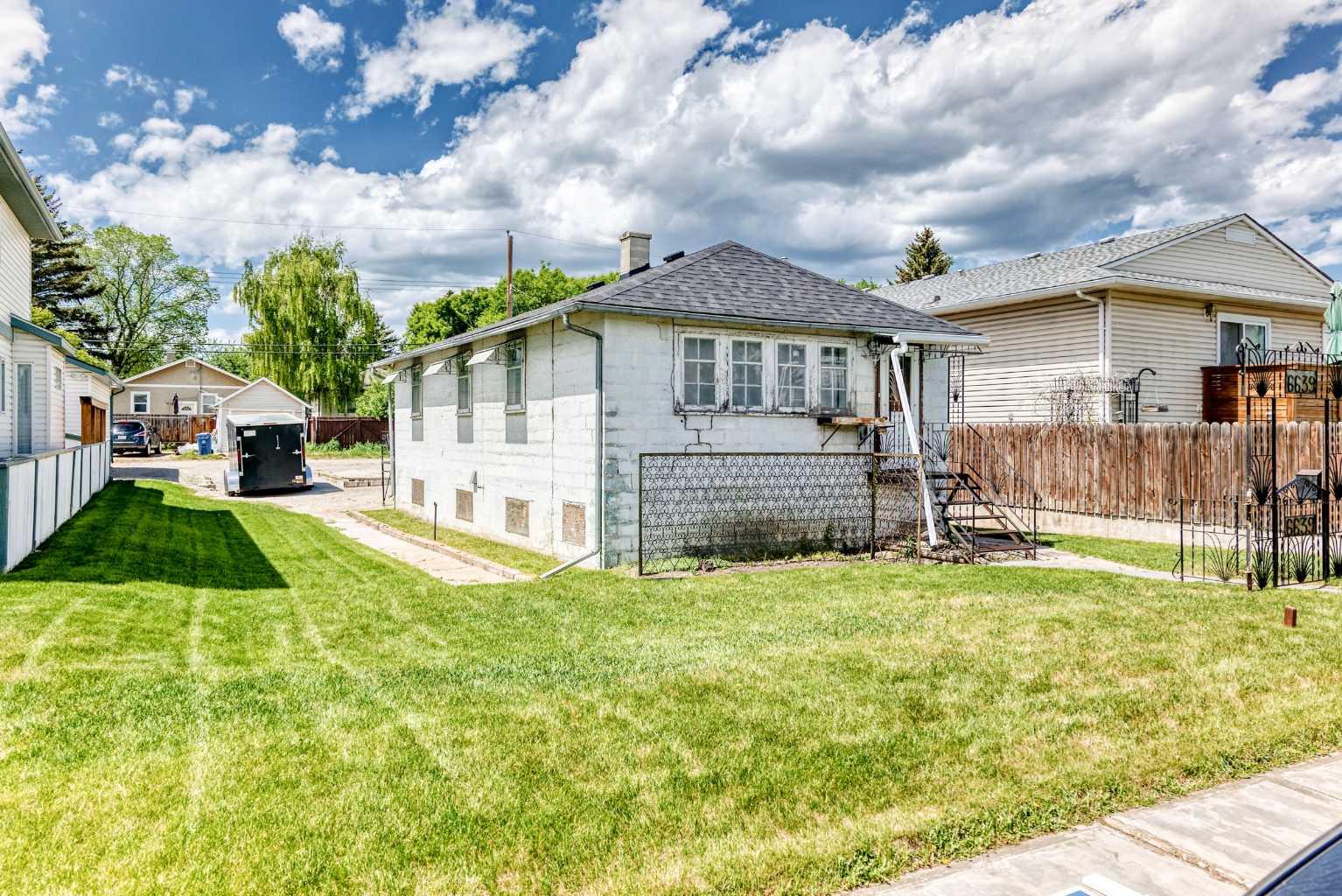 6639 19 Street SE, T2C 0P1