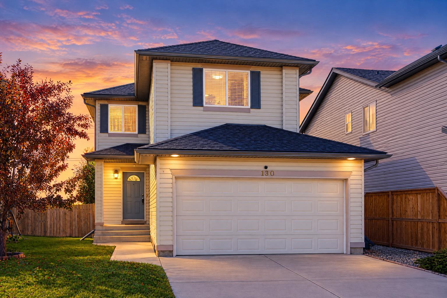 130 Somerglen Way SW, T2Y 4B2