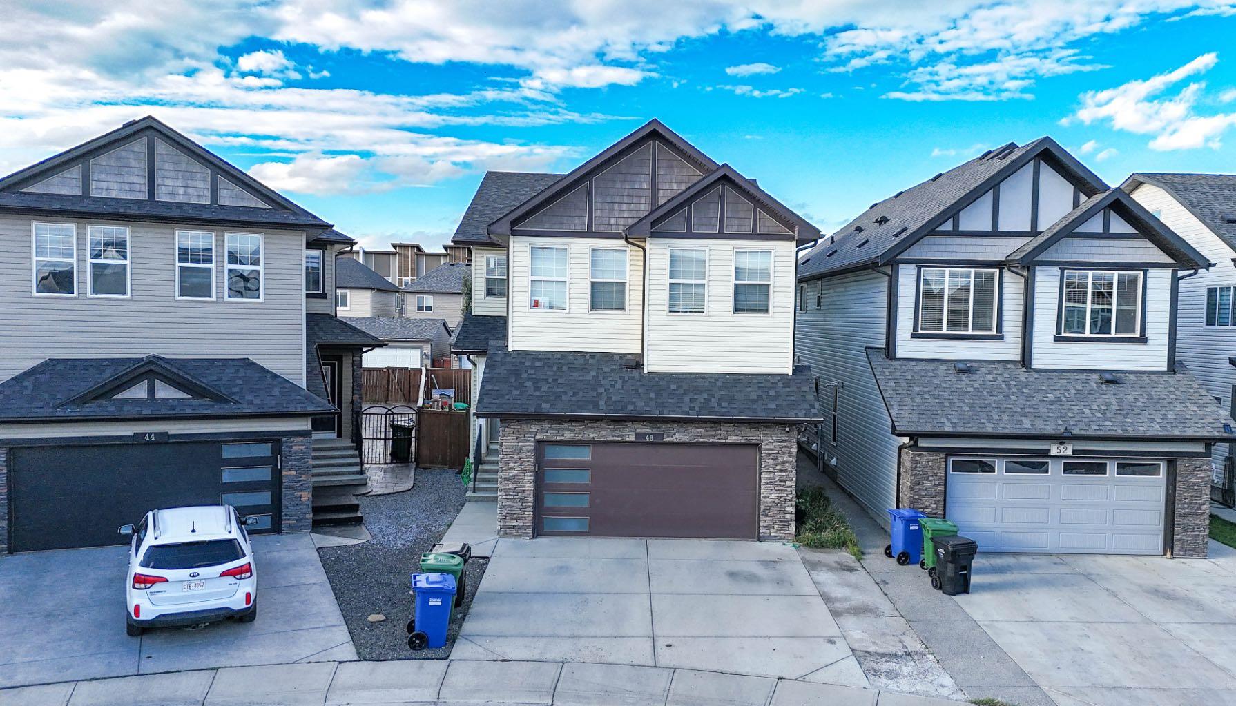 48 Skyview Point Terrace NE, T3N 0G7