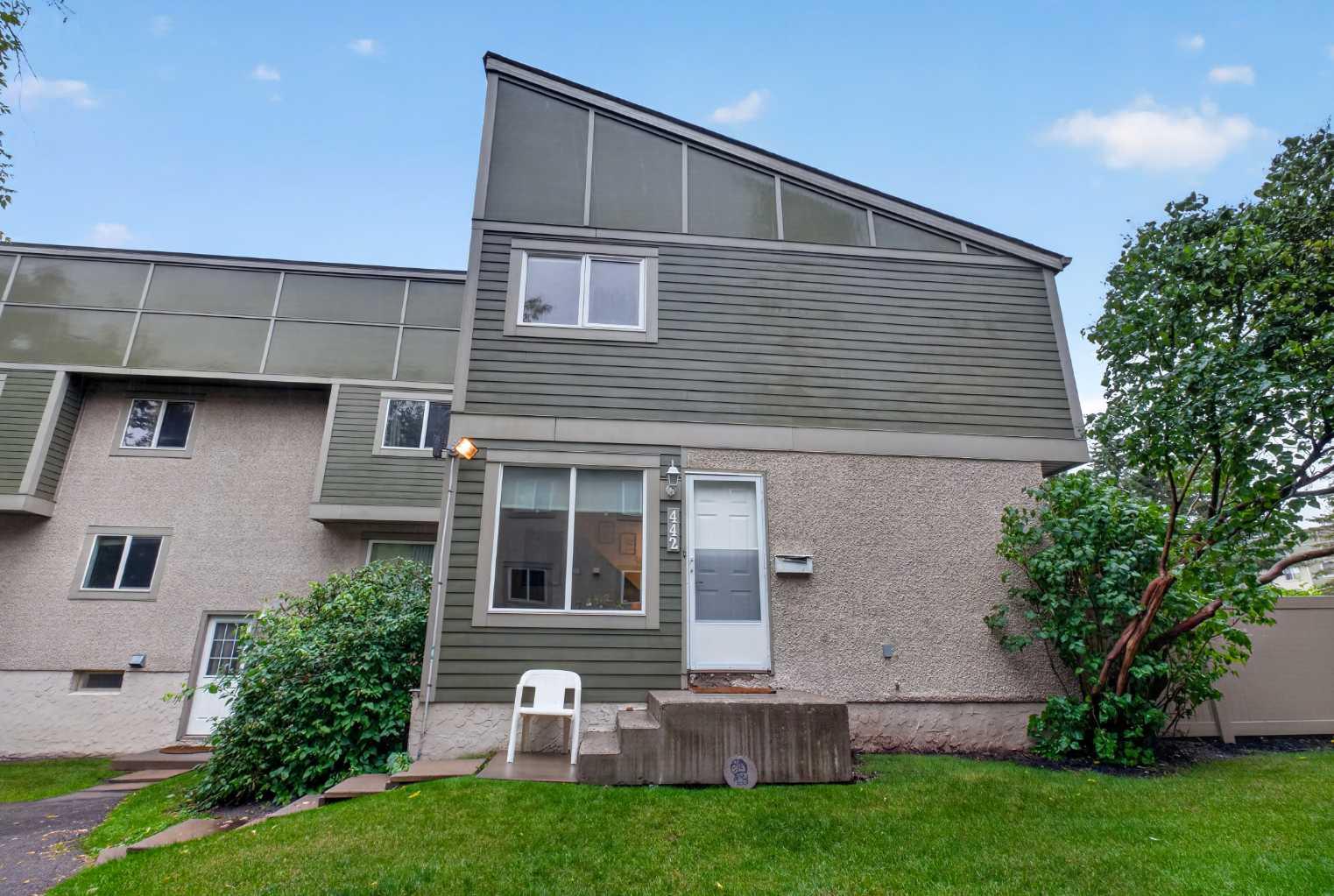 442, 406 Blackthorn Road NE, T2K 1K5