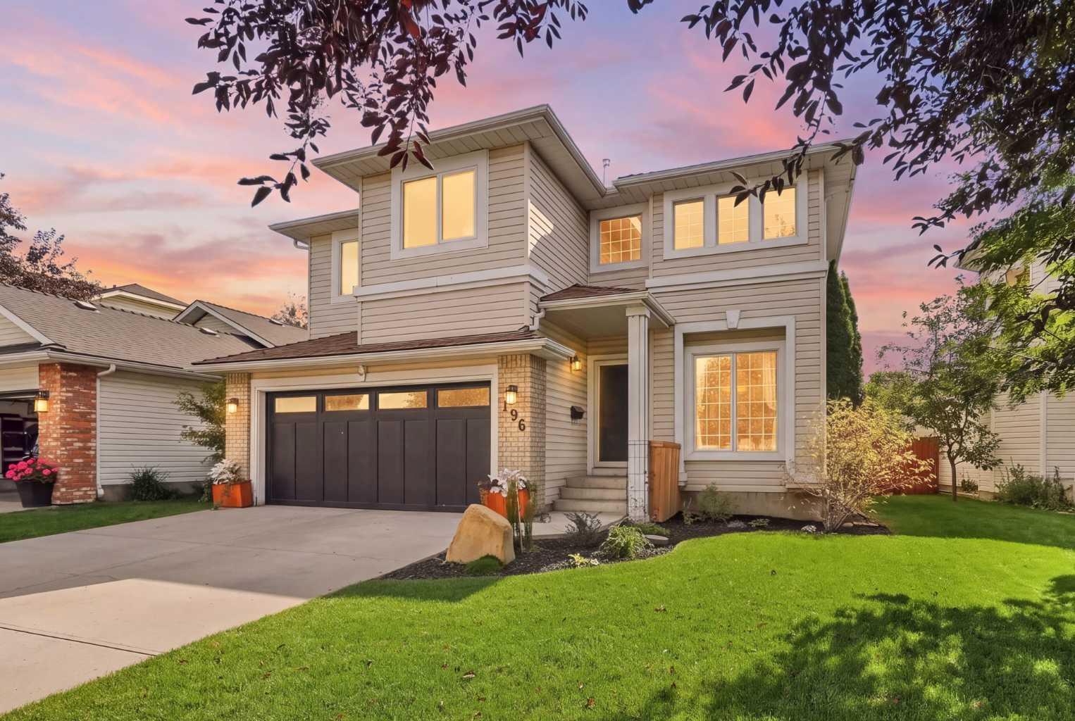 196 Riverview Close SE, T2C 4C6