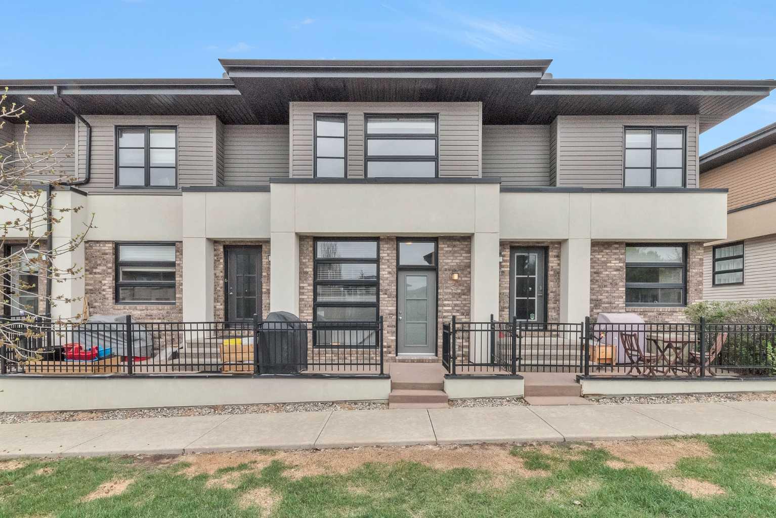 55 Aspen Hill Green SW, T3H 0H6