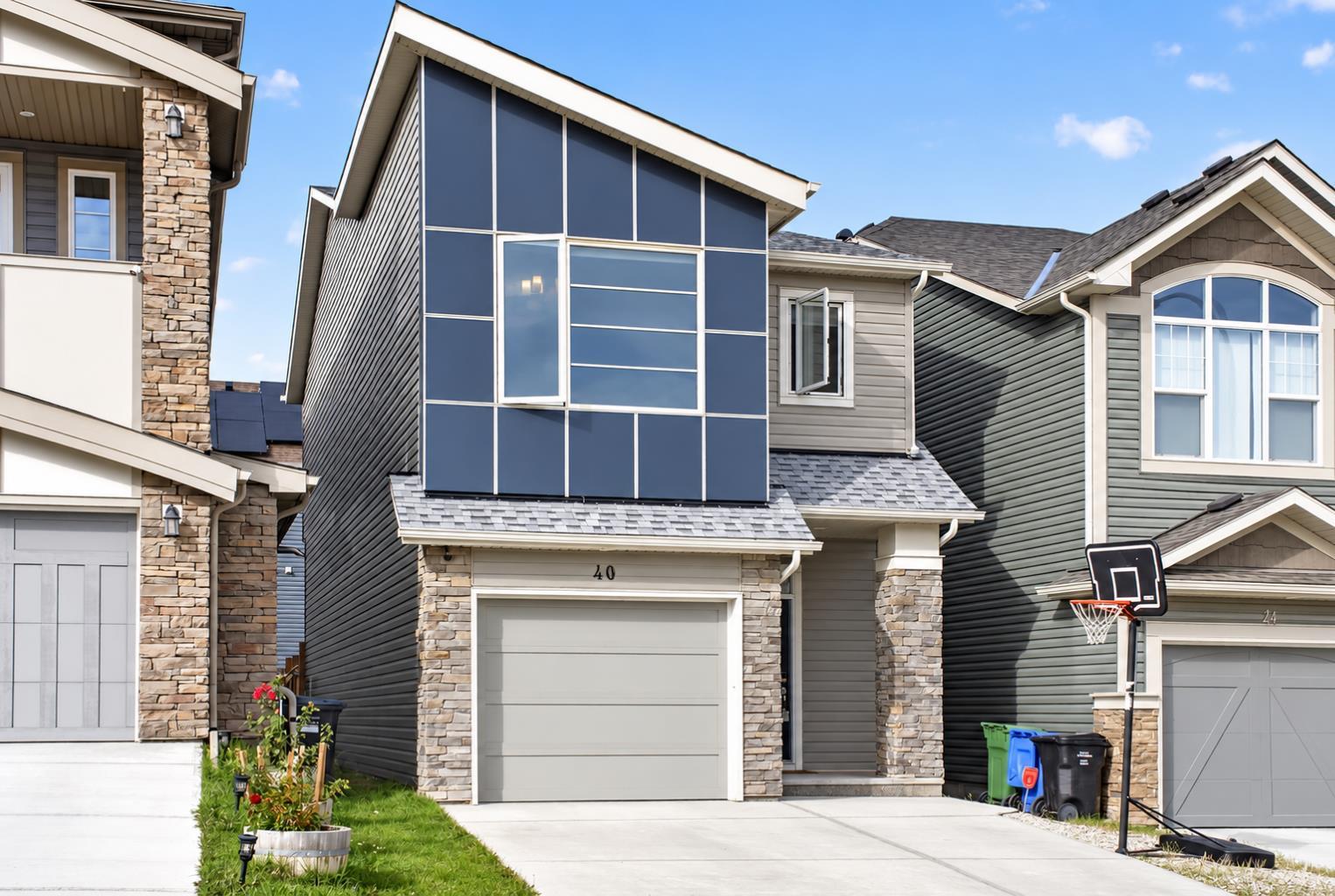 40 Sage Bluff Way NW, T3R 1T1