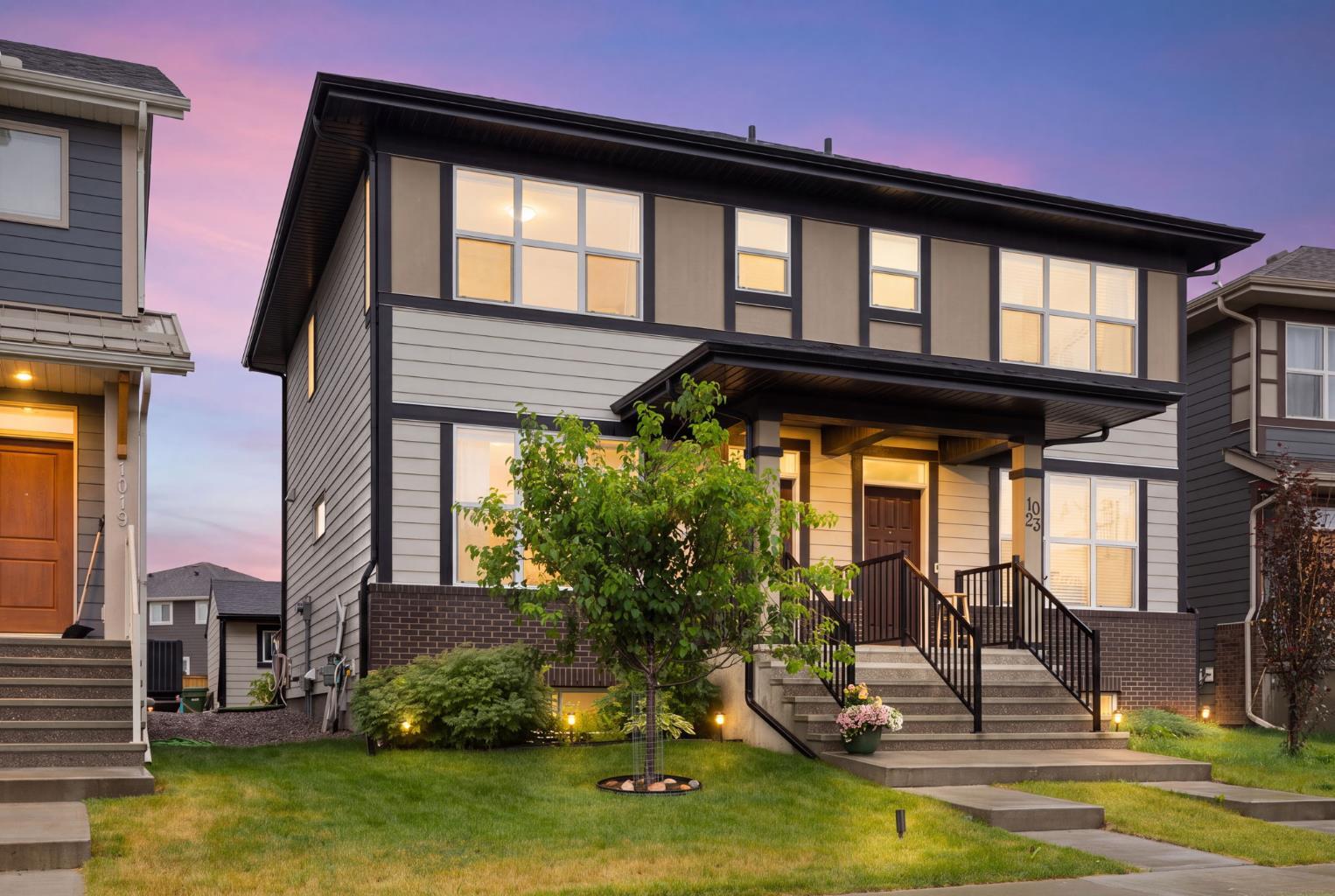 1021 Mahogany Boulevard SE, T3M 3E4