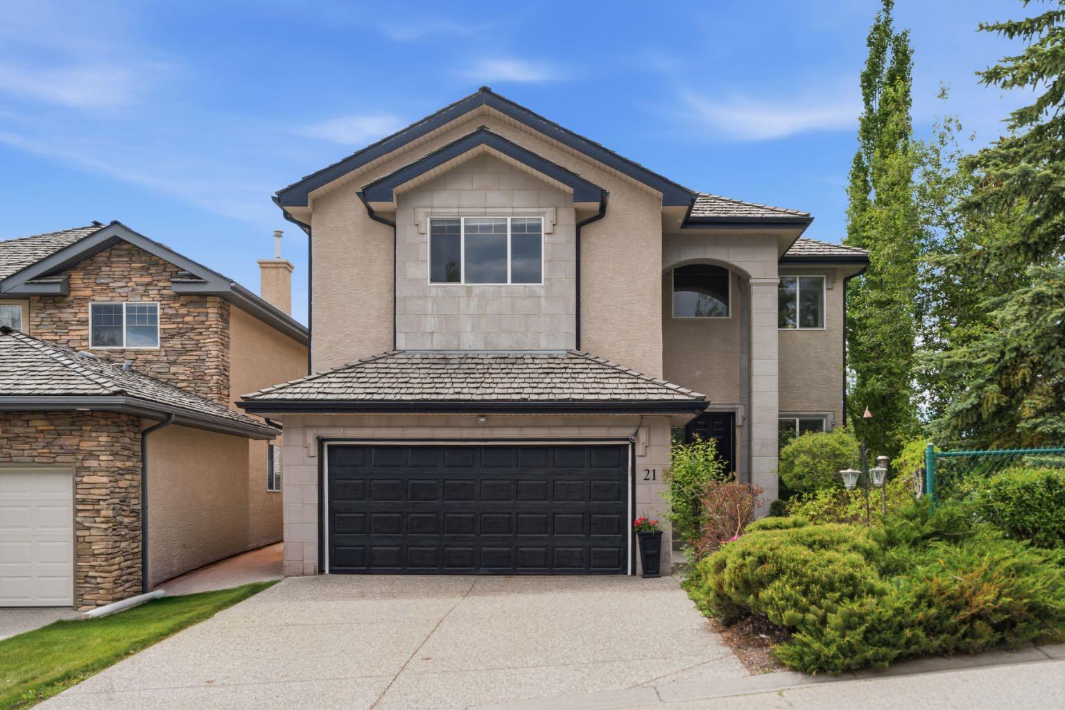21 Royal Ridge Hill NW, T3G4T9