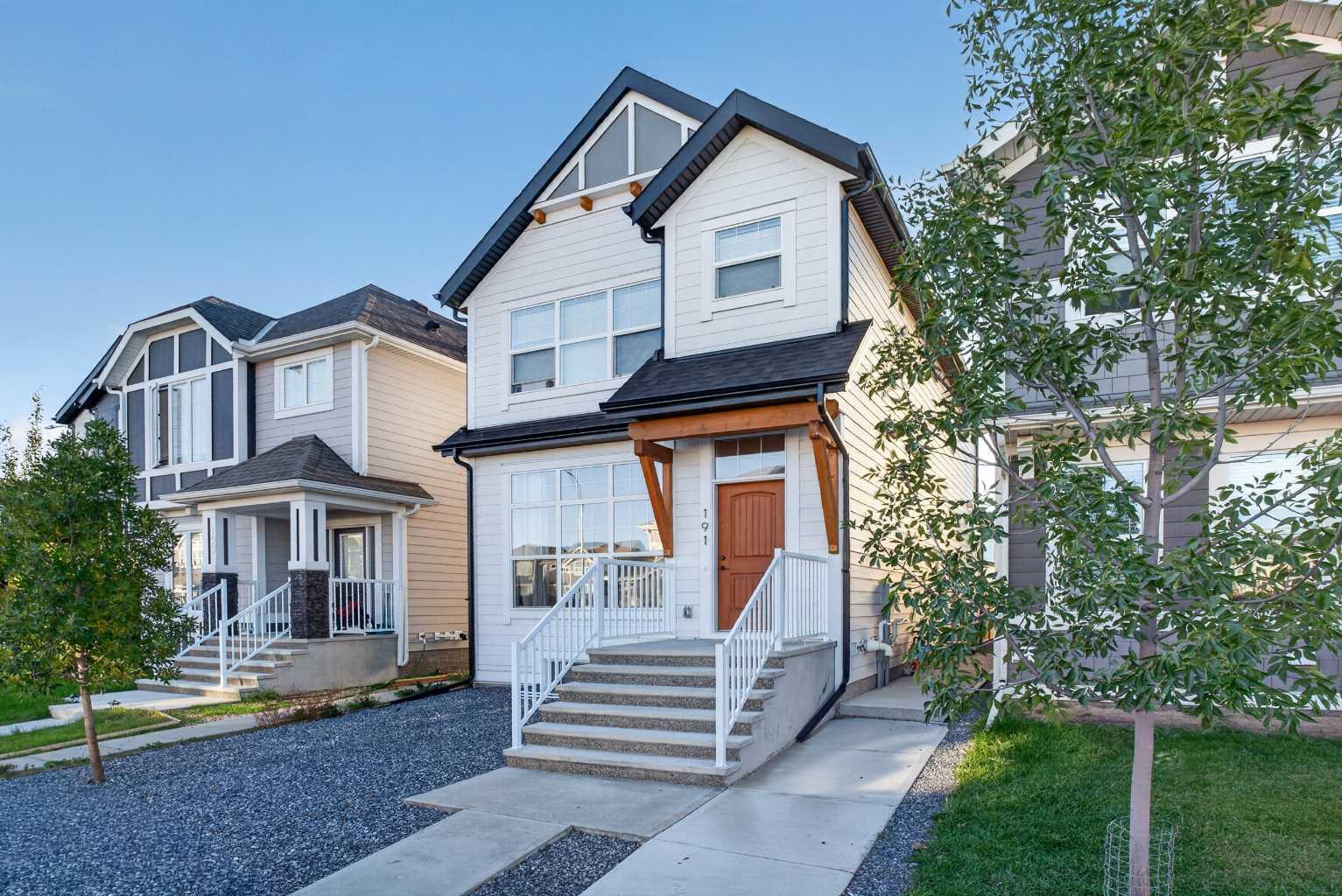 191 Magnolia Way SE, T3M 3M7