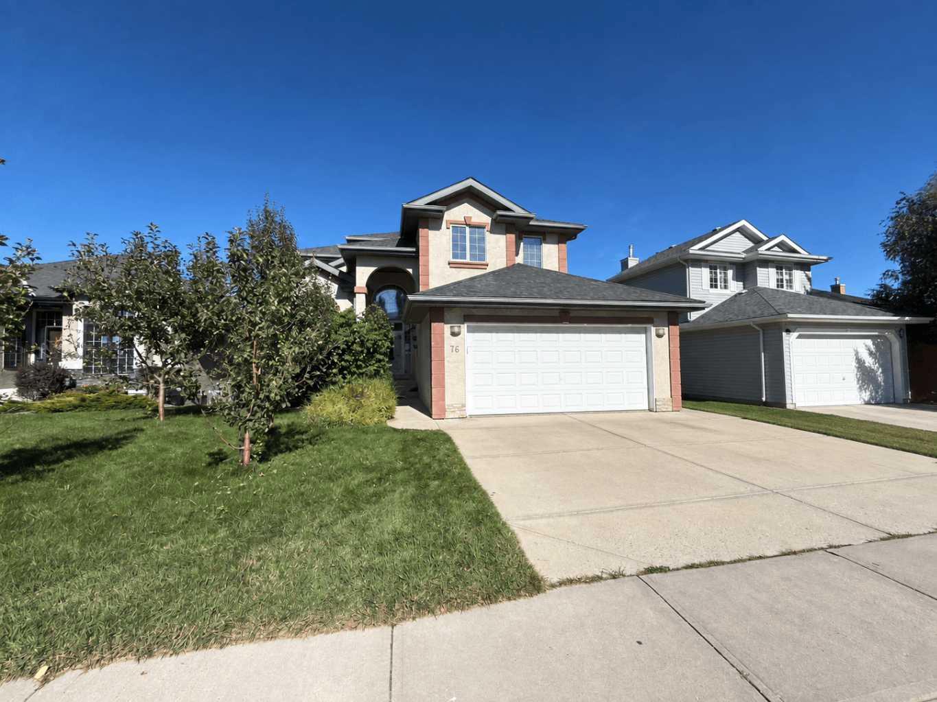 76 Valley Creek Crescent NW, T3B 5V3