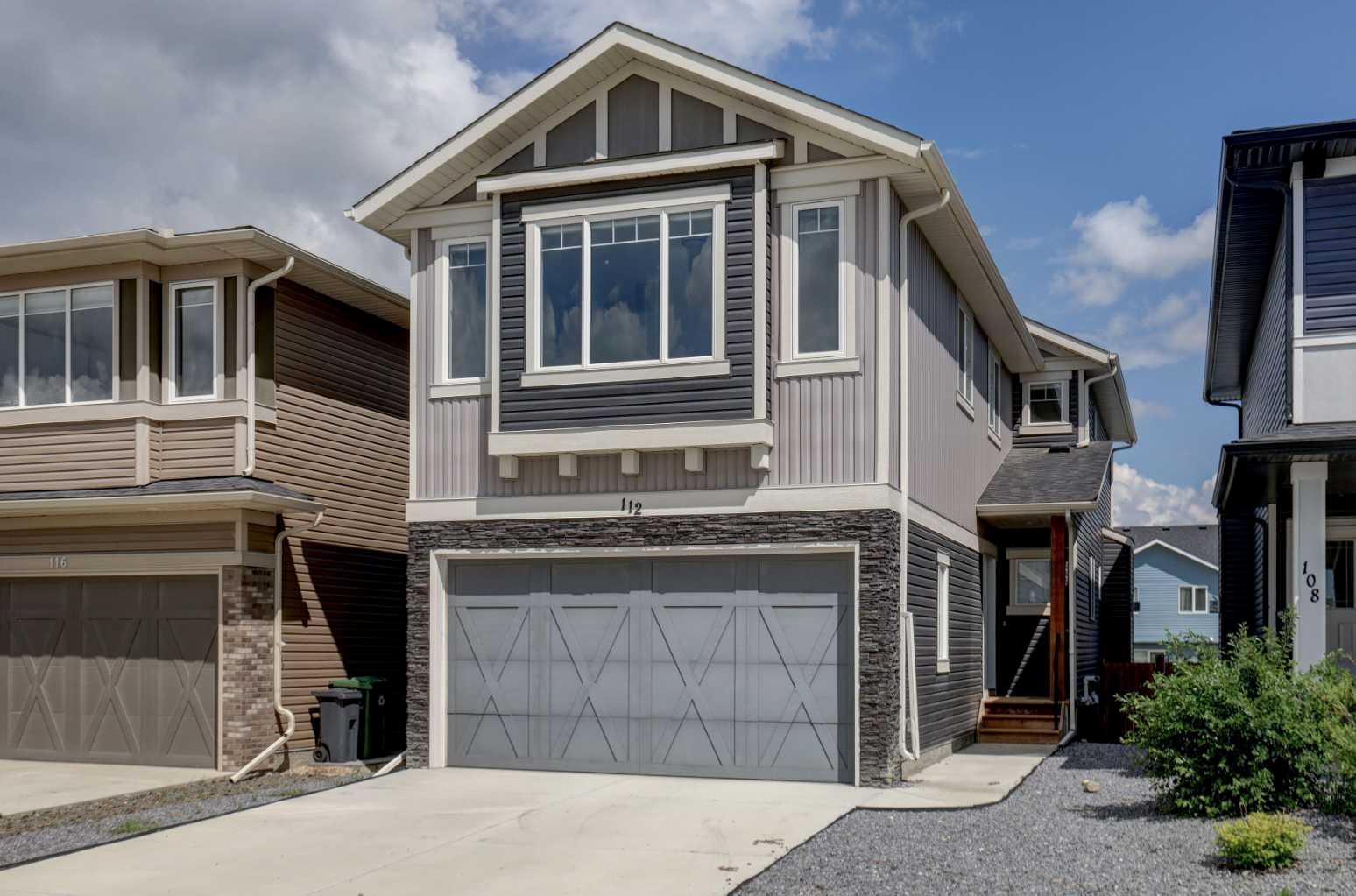 112 Emberside Place, T4C 3A8