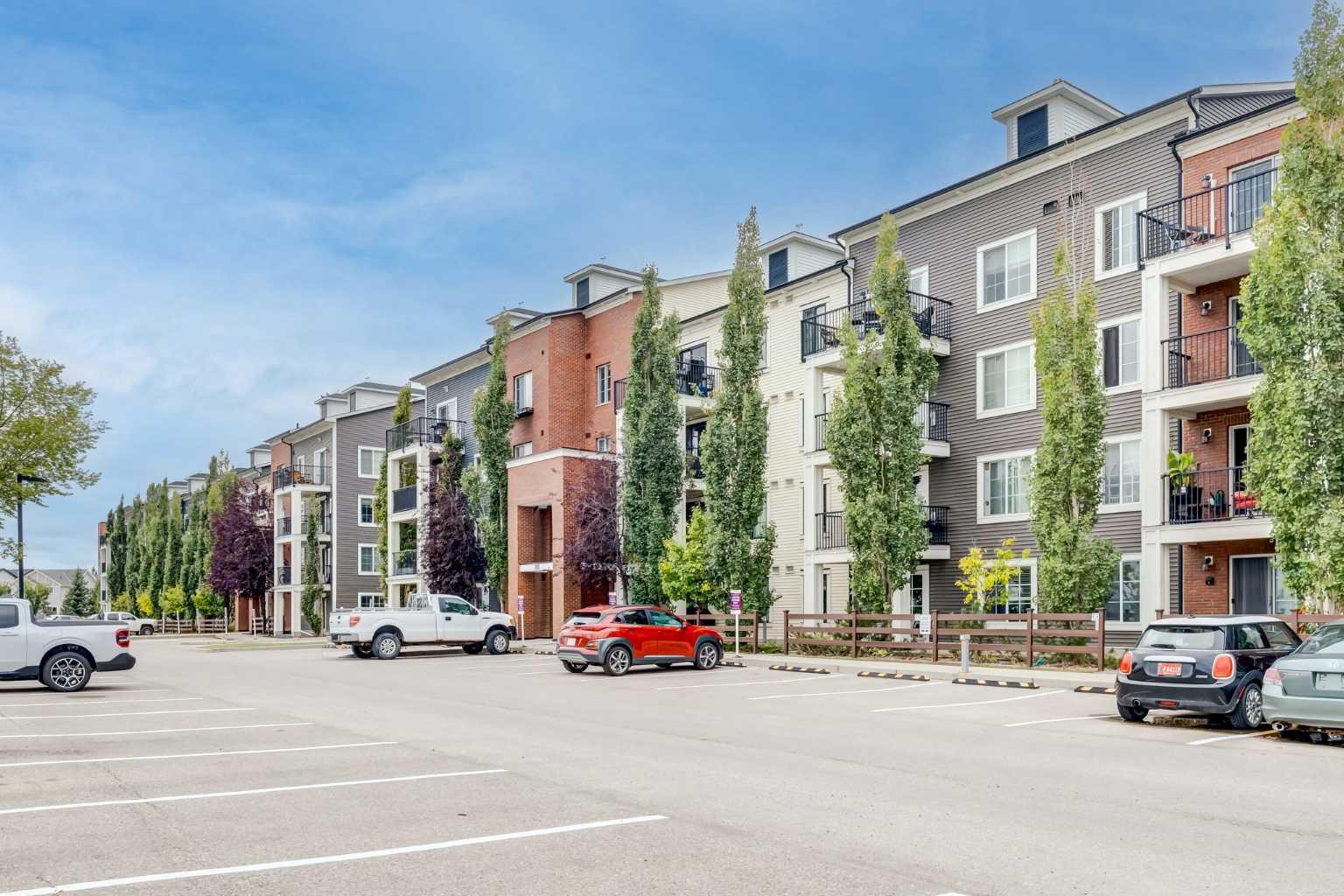 3310, 755 Copperpond Boulevard SE, T2Z 4R2