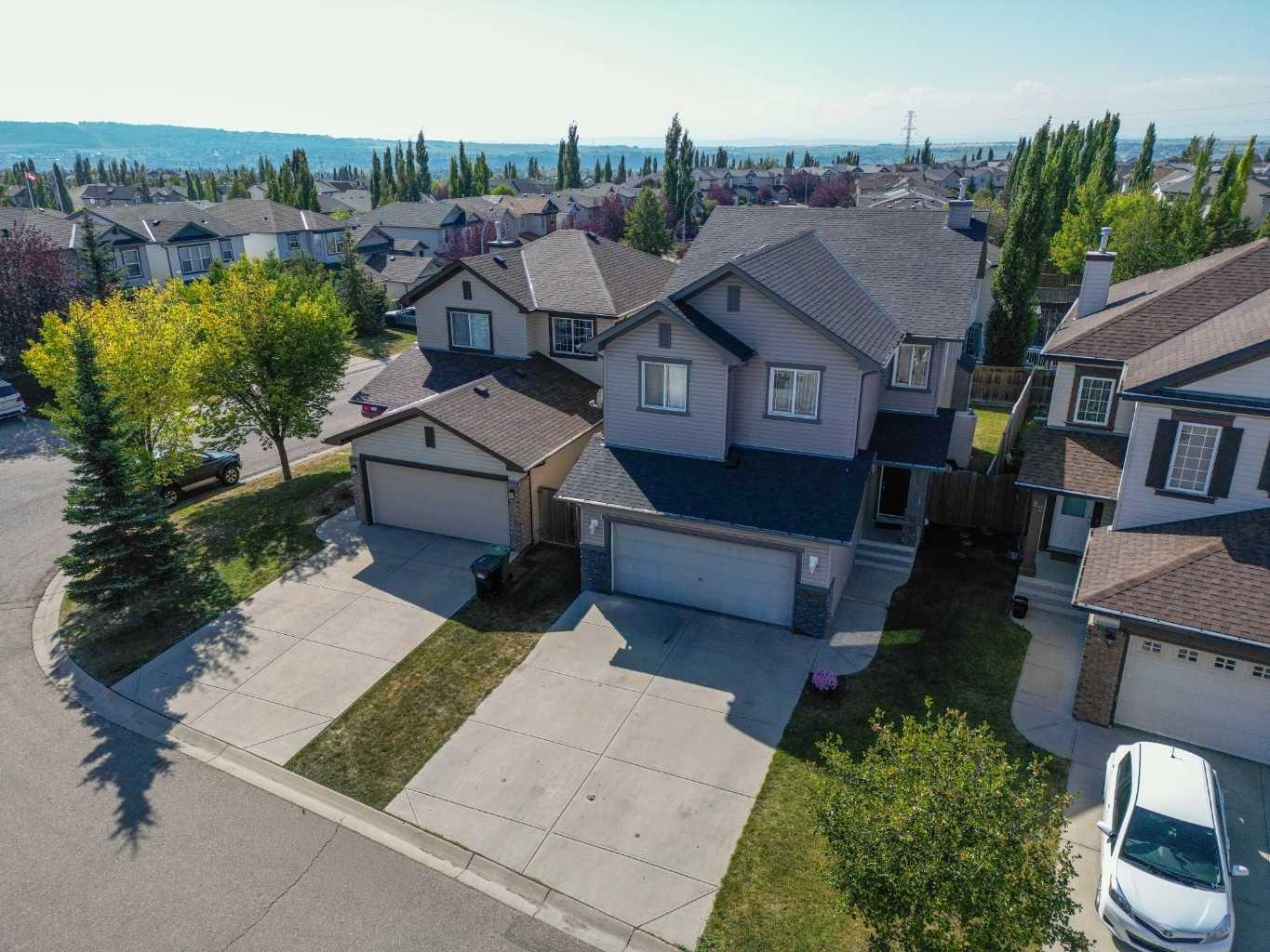78 Tuscany Ridge Heights NW, T3L 2W8