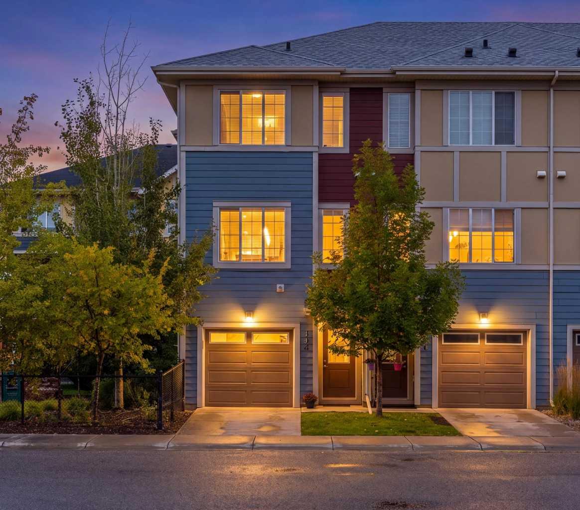 304 Marquis Lane SE, T3M 2G8