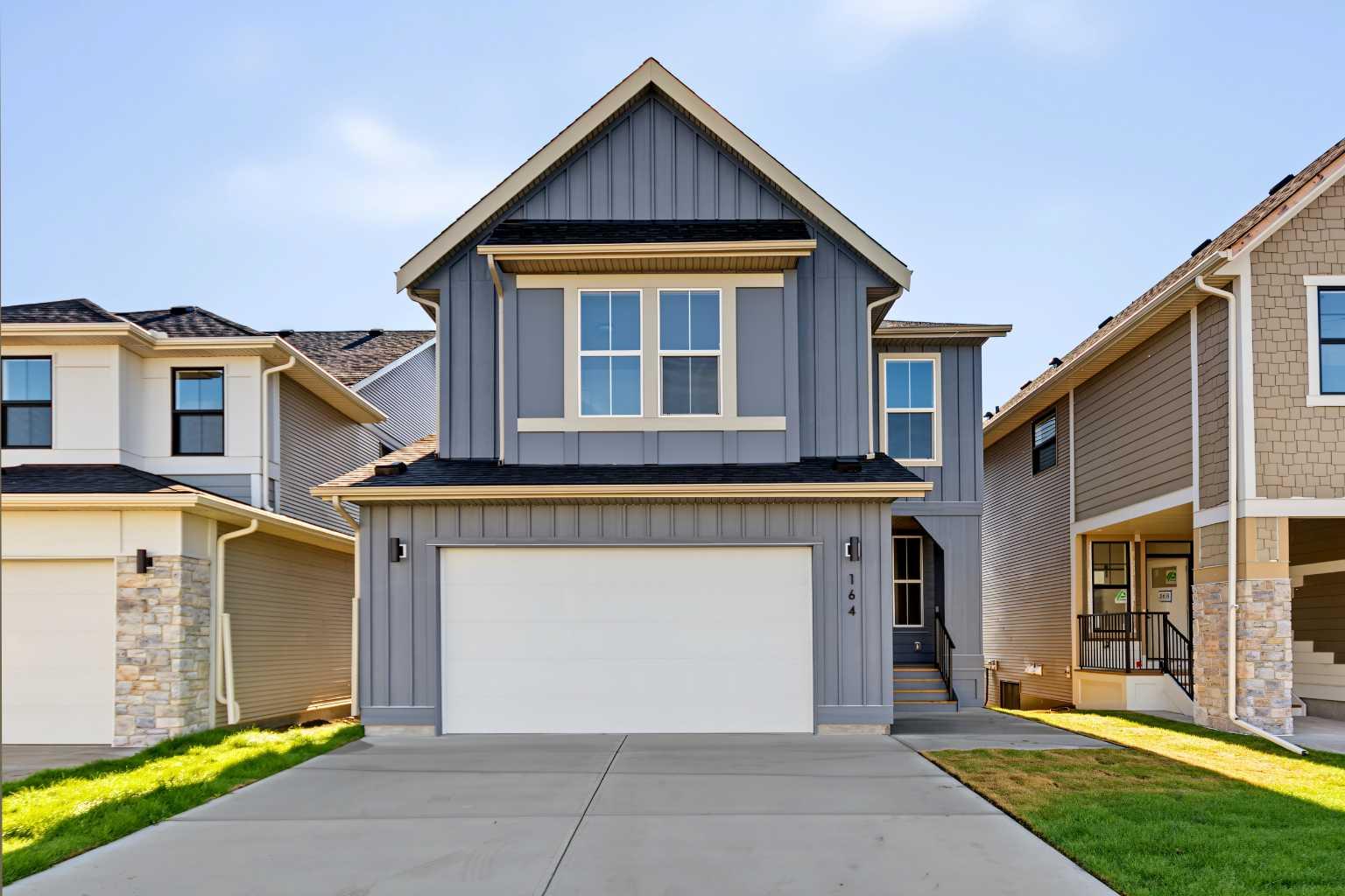 164 Copperhead Road SE, T2Z 5H6