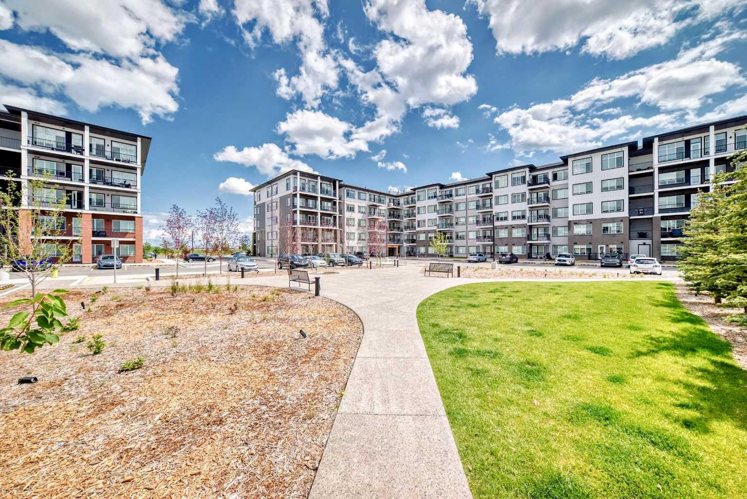 1505, 395 Skyview Parkway NE, T3N2K1
