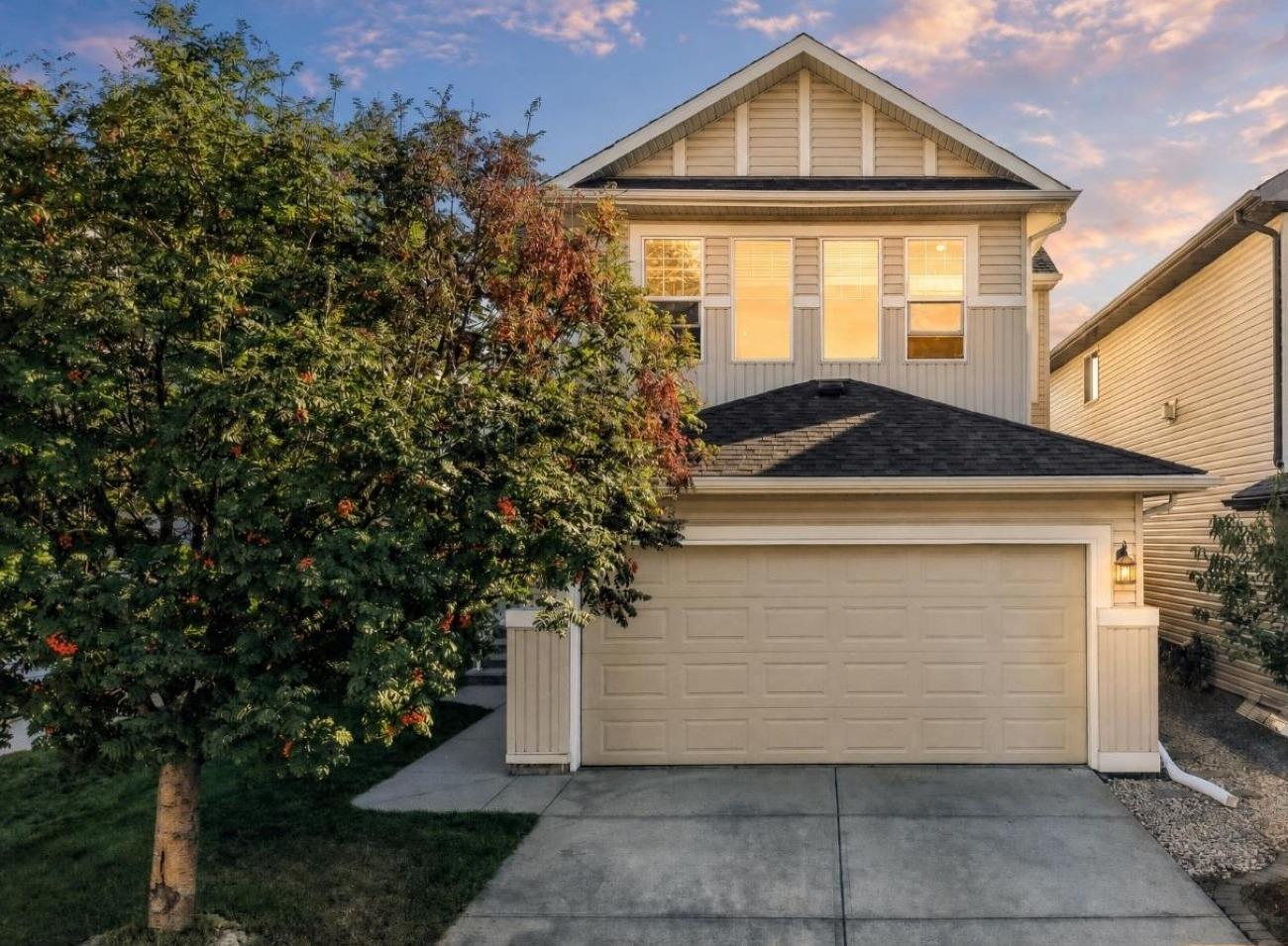 15 Cranfield Manor SE, T3M 1K5