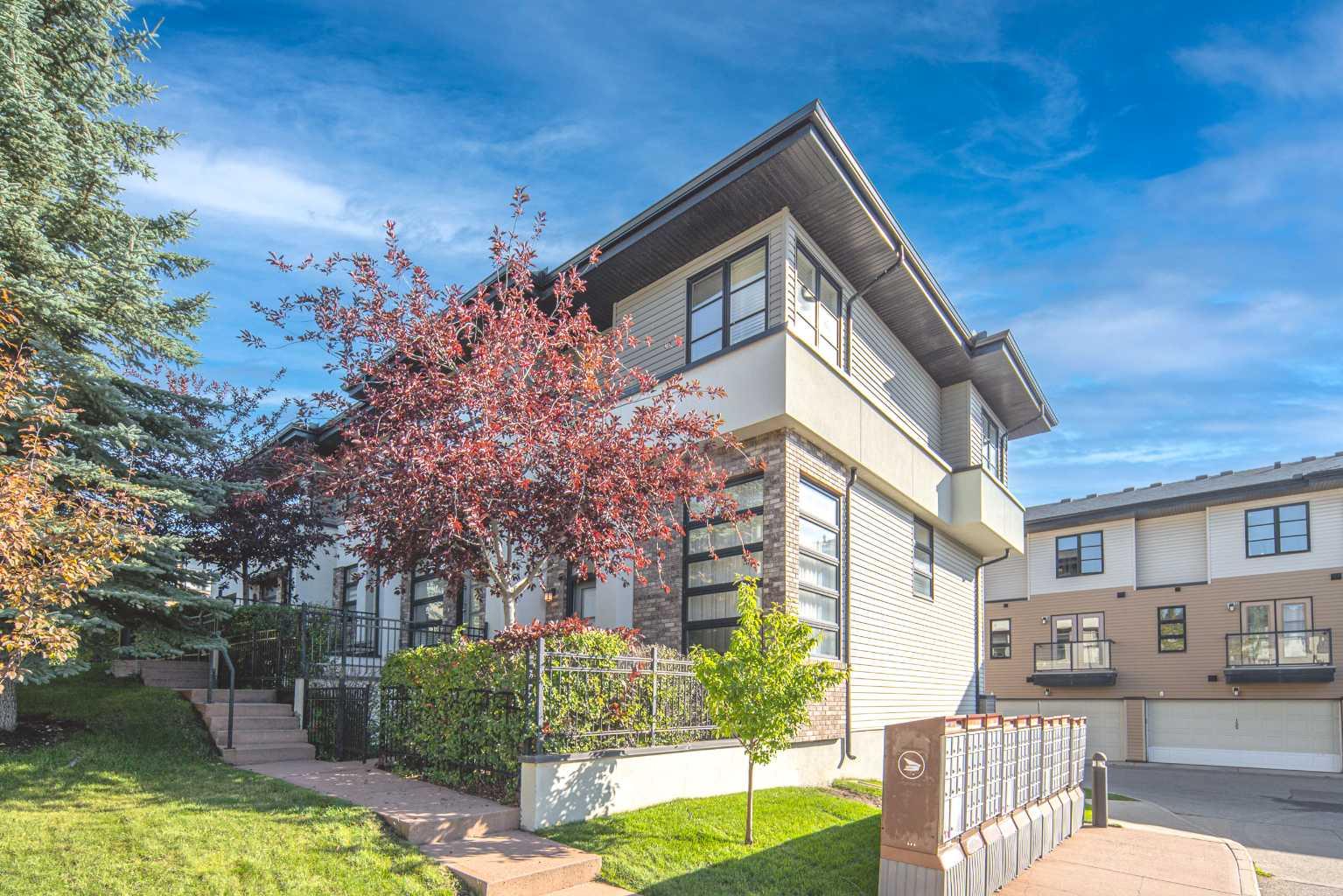 158 Aspen Hills Villas SW, T3H 0H7