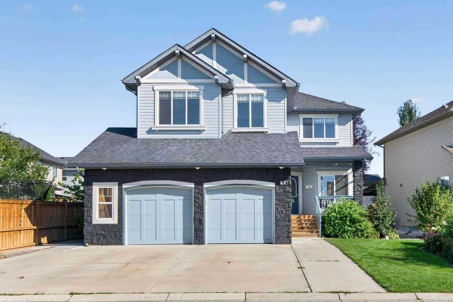 87 Brightonstone Gardens SE, T2Z 0C6