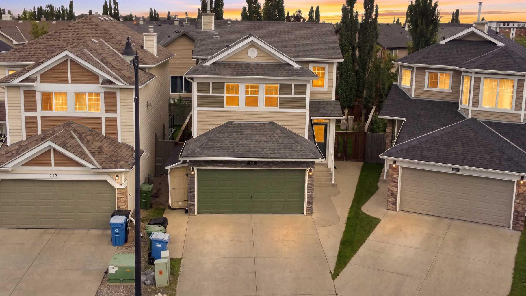 235 Cougar Plateau Way SW, T3H 5S3
