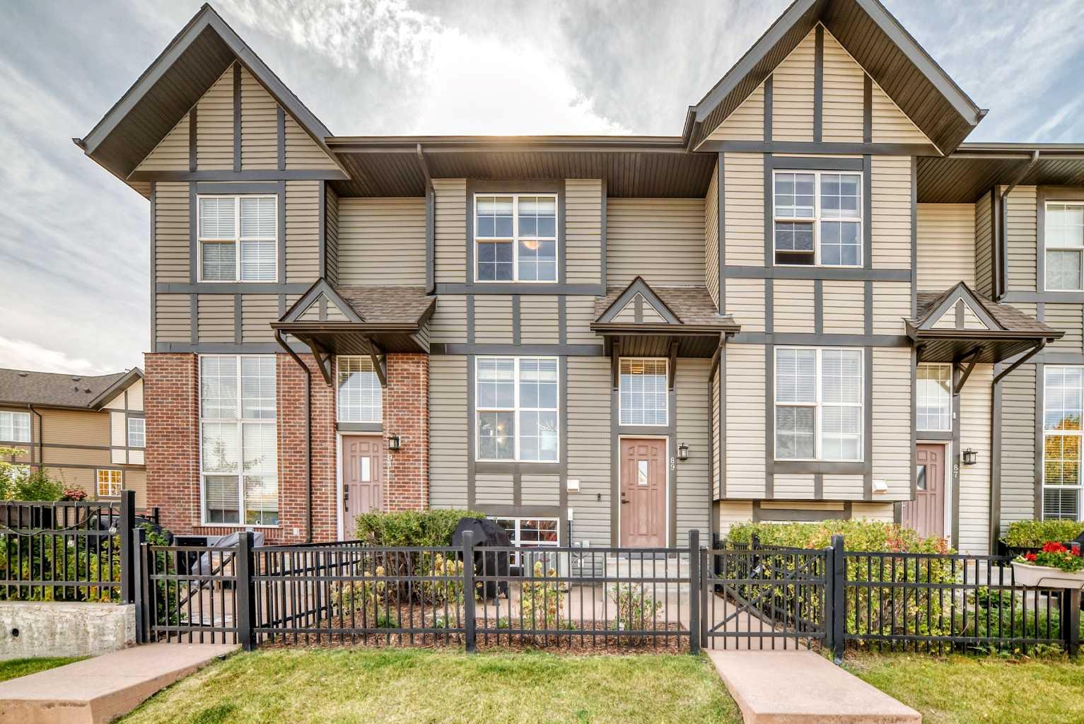 89 New Brighton Common SE, T2Z 0T5