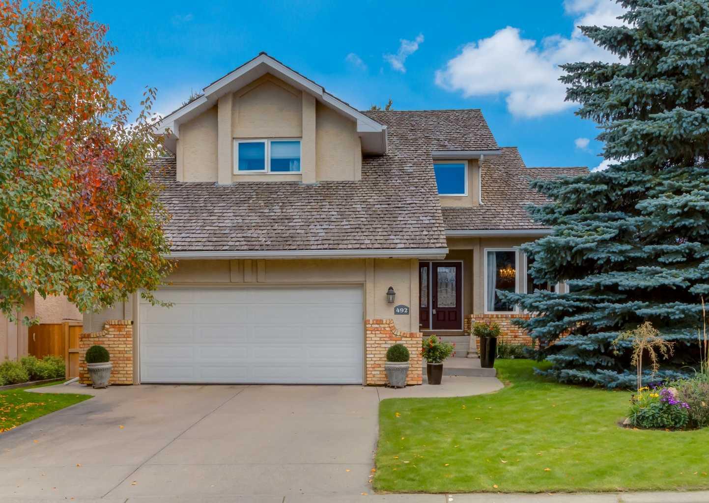 492 Silvergrove Gardens NW, T3B 4S8