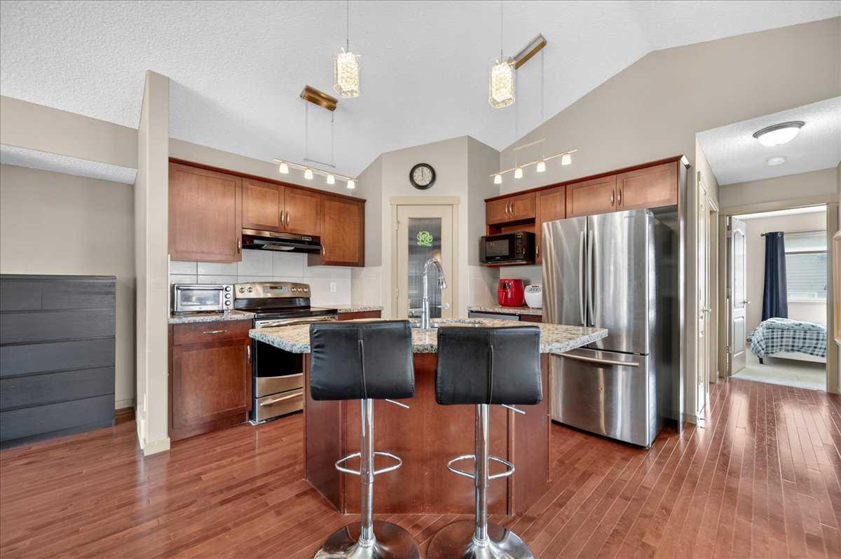 139 Silverado Way SW, T2X 0E8