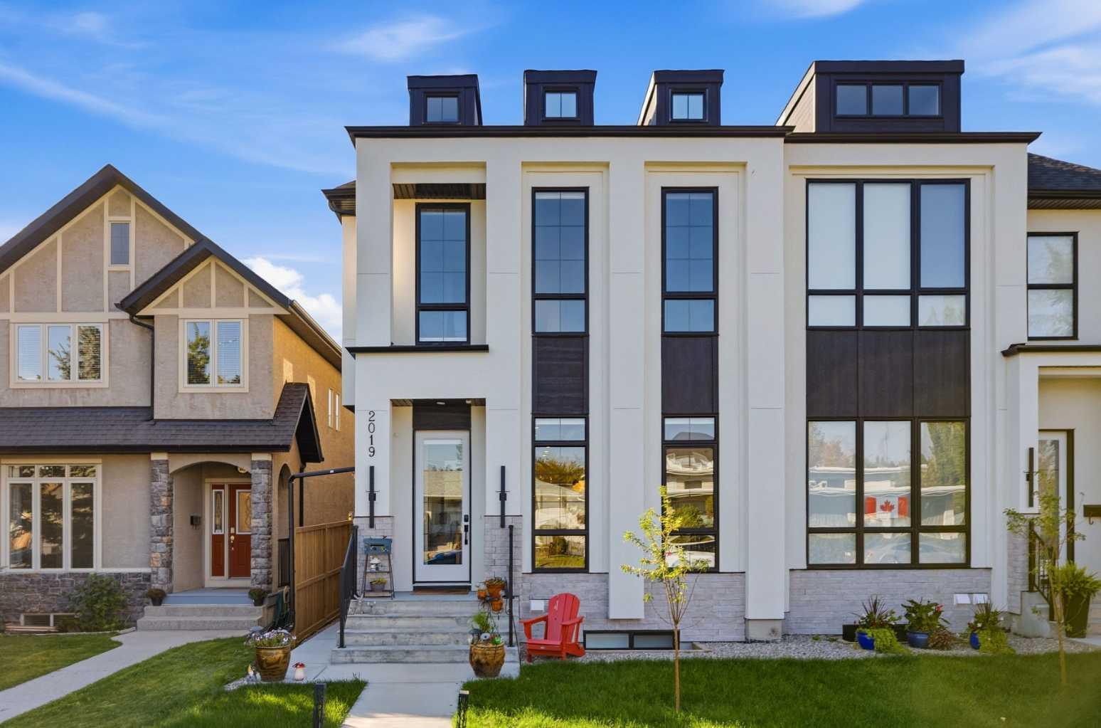 2019 21 Avenue NW, T2M1M9