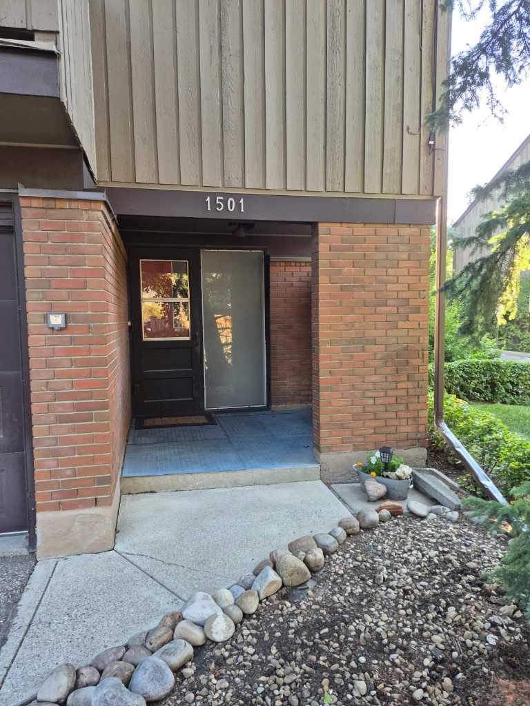 1501, 9803 24 Street SW, T2V 1S5