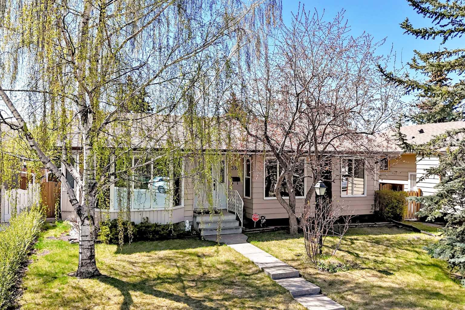 316 Glamorgan Place SW, T3E 6M2