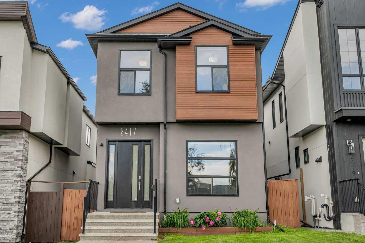 2417 25 Avenue NW, T2M 2C6