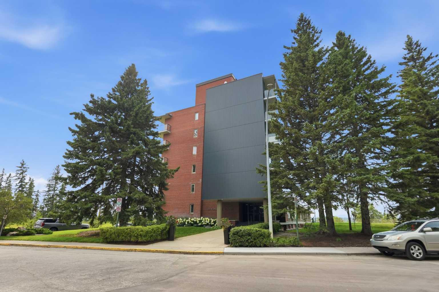 203/204, 3339 Rideau Place SW, T2S 1Z5