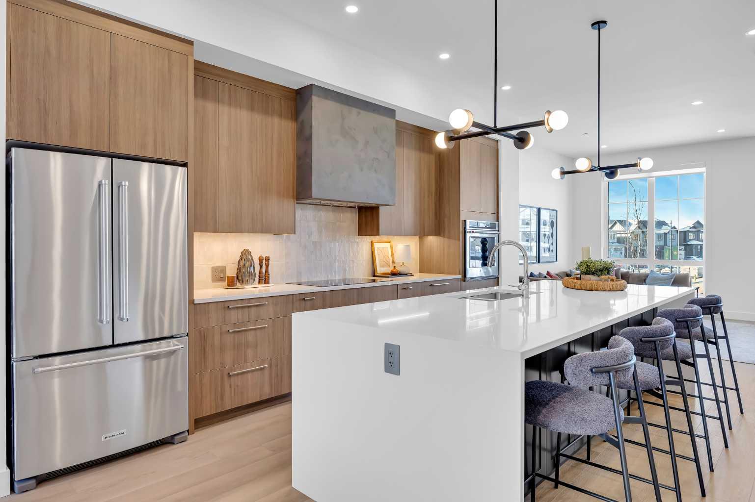 133 Greenwich Common NW, T3B 6P1