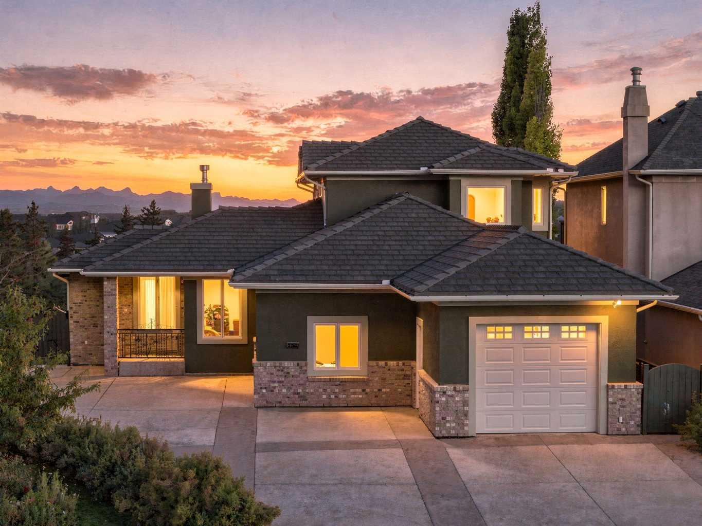 65 Aspen Ridge Crescent SW, T3H 5J8